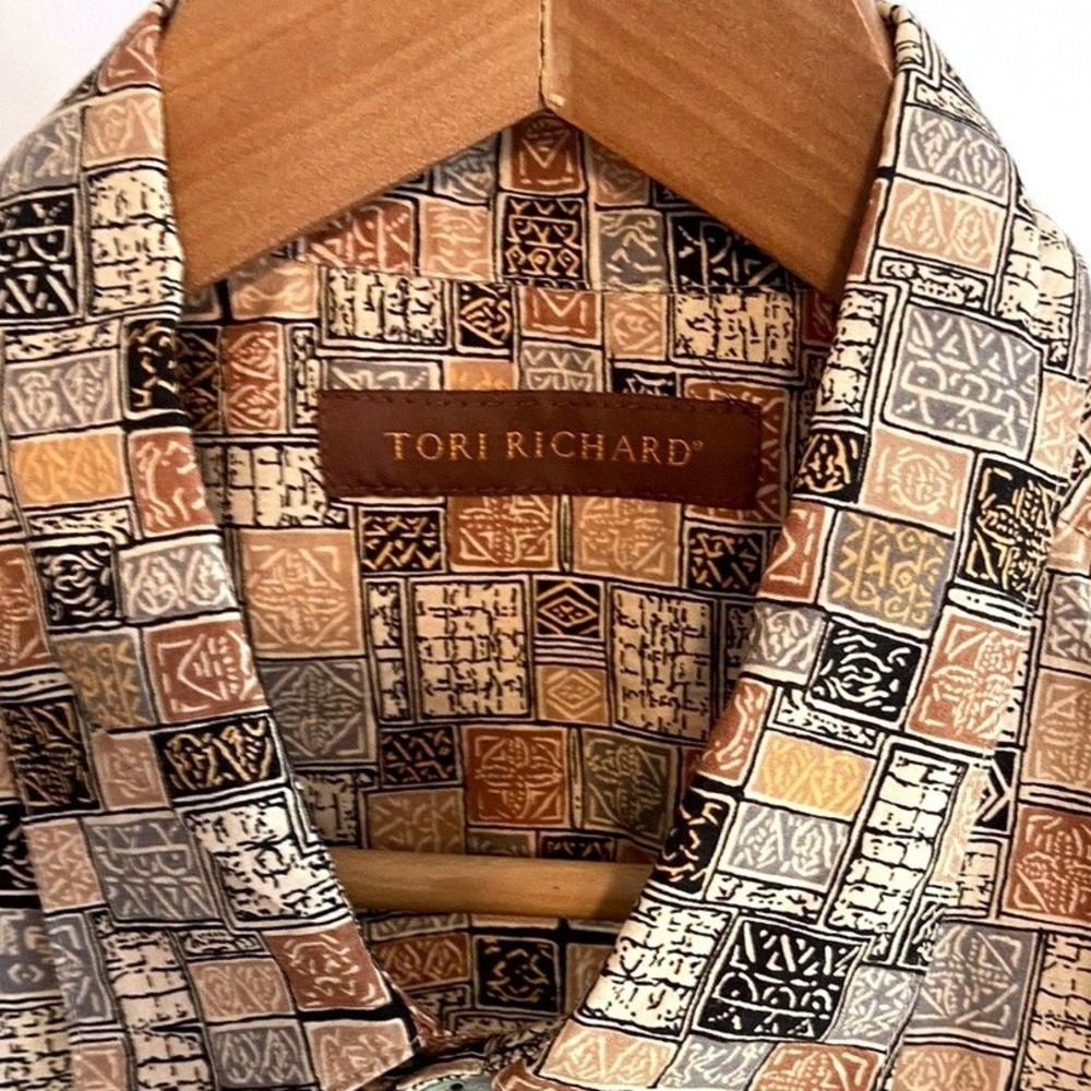 Tori‎ Richard Mens Geometric Tribal Tile Print Short Sleeve Button Up Shirt Tan - Picture 4 of 11